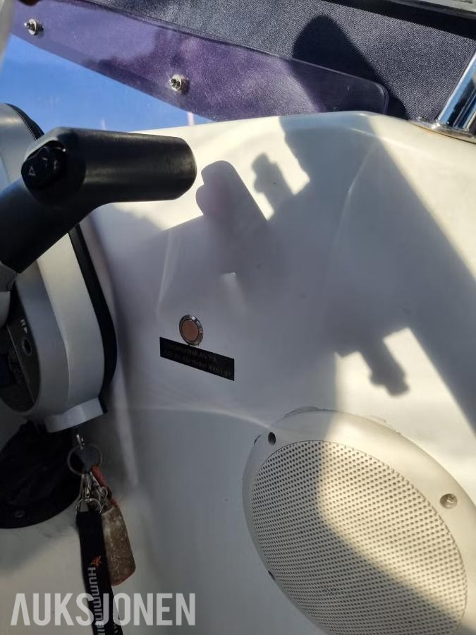 2001 Galia Galeon 660WA båt med Mercury Seapro motor - masse utstyr